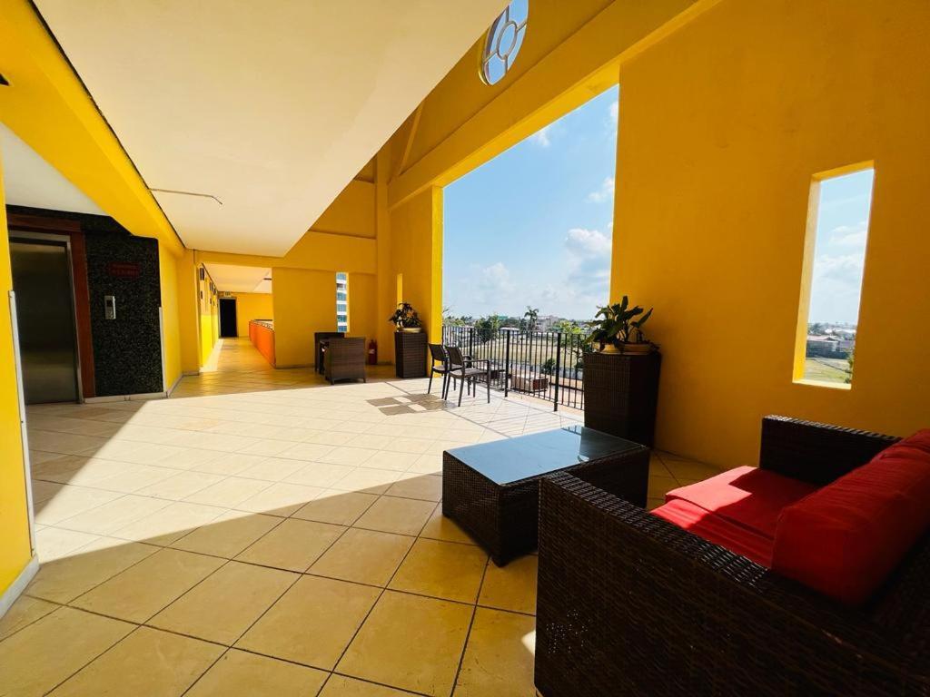 Ramada By Wyndham Princess Belize City Exterior photo