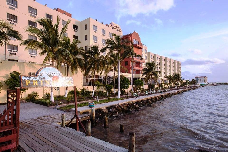 Ramada By Wyndham Princess Belize City Exterior photo