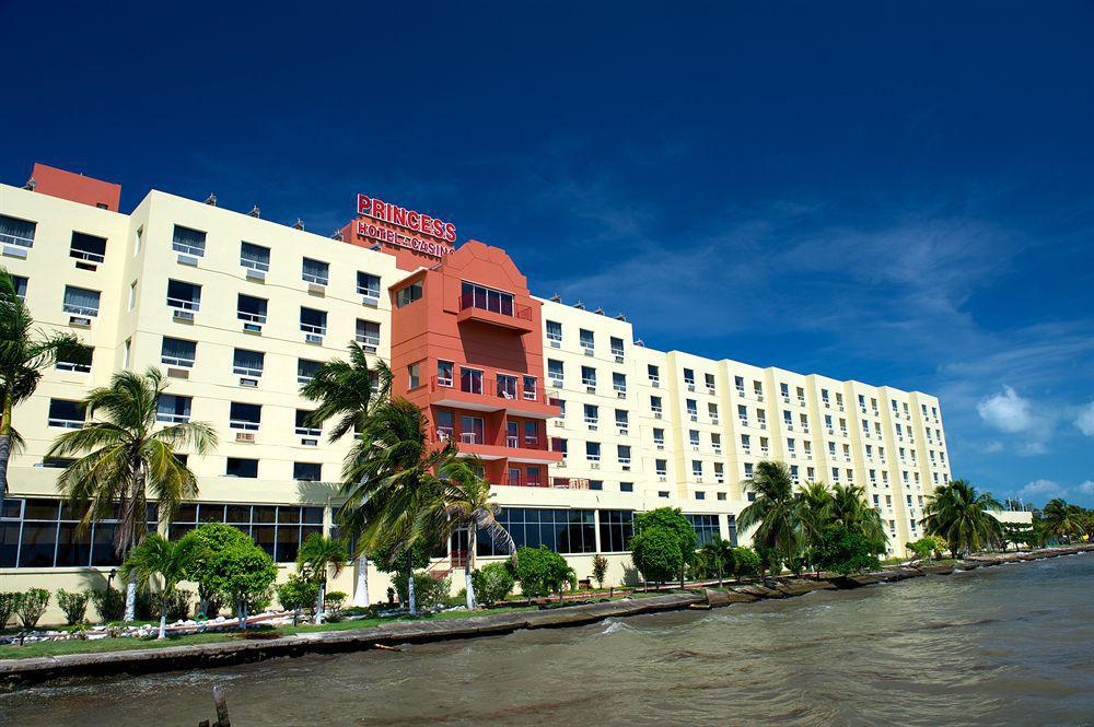 Ramada By Wyndham Princess Belize City Exterior photo